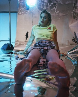 Margot robbie cum museum
 #91190779