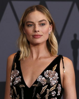 Margot robbie cum museum
 #91190797