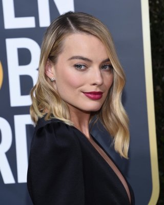 Margot robbie cum museum
 #91190862
