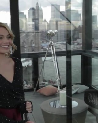 Margot robbie cum museum
 #91190876