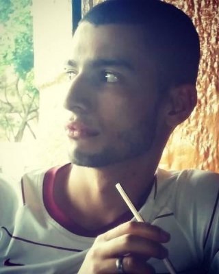 Meeee
 #106786834