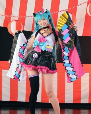 Heiße Kostüme und Cosplay
 #89872075
