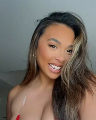 Linda Vo Nude