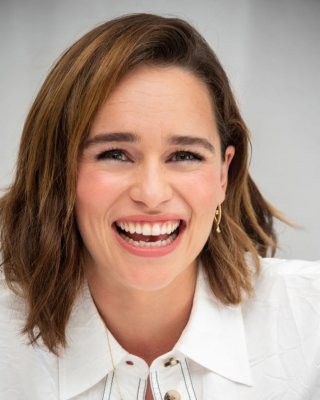 Emilia Clarke Pulling Lots Of Cute Faces 2