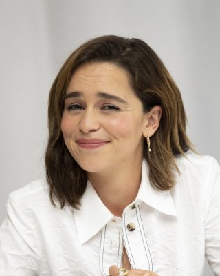 Emilia Clarke Pulling Lots Of Cute Faces 2