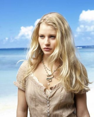 Emilie De Ravin nackt #109716127