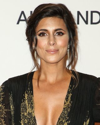 Jamie-Lynn Sigler Looks Exotic And Erotic