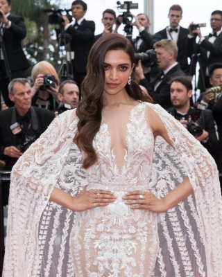Deepika padukone sexy
 #79608693