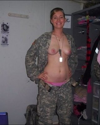 Random XXX Pics 41 - Military Girls