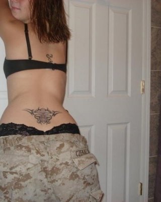 Random XXX Pics 41 - Military Girls