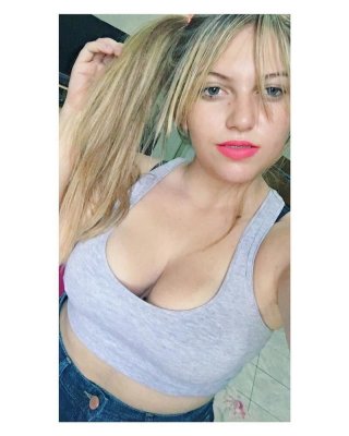 Gordinha branca peituda
 #95437134