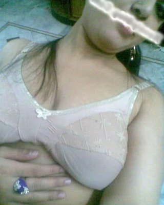 Indian Wife Showing Her Big Boobs And Pussy