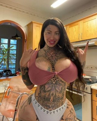 Maria Magdalena
 #90123710