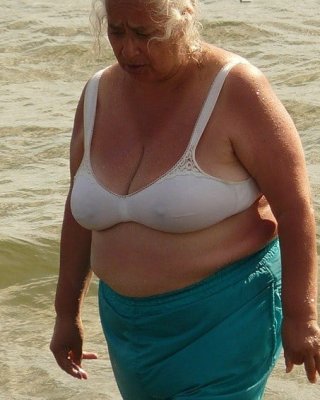 Older and Hot 033 (white bra)
 #98800025