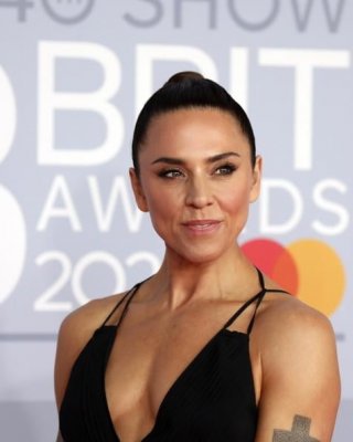 Mel c
 #89031596