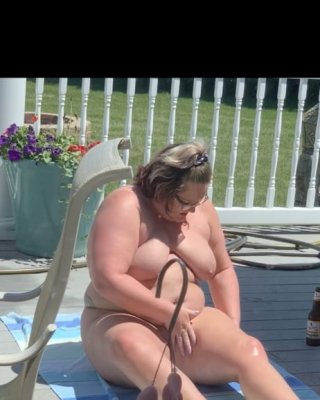 Fat Mom In Sun