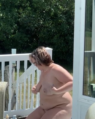 Fat Mom In Sun