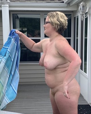 Fat Mom In Sun