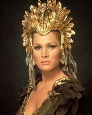 Ursula Andress