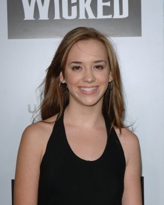 Andrea Bowen