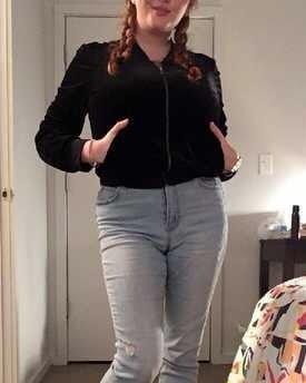 Rothaarige riesige Titten
 #103302255