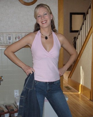 Sexy Tall Smiling Slim Blonde MILF Shows Her Tight Holes