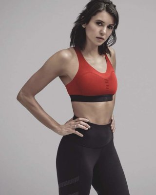 Nina dobrev ist ein süßer Fratz
 #89511412