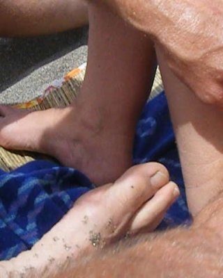 Befingert am Strand
 #98819823
