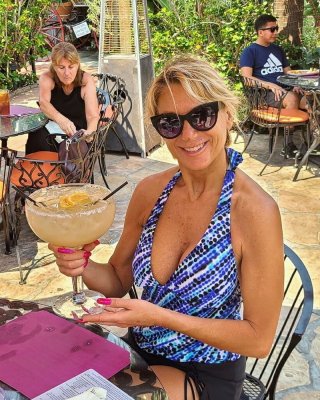 Sexy Grandma Spread her Legs 16 #87566901