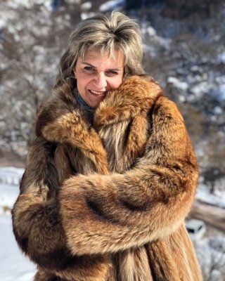 woman In Fur Coat 27