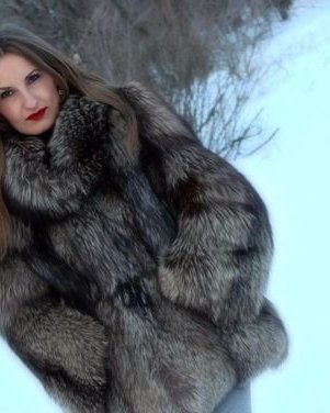 woman In Fur Coat 27