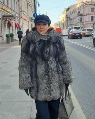 woman In Fur Coat 27