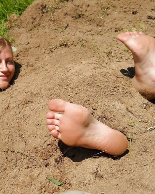 Beautiful feet 14 #89885379