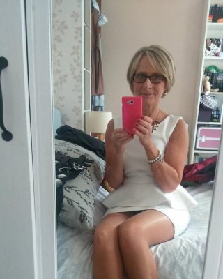 Blonde Matures With Short Hair And Glasses