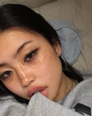 Beabadoobee (radvxz)
 #81146407