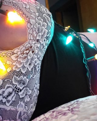 Sexy Milf&#039;s Holiday Lights Show