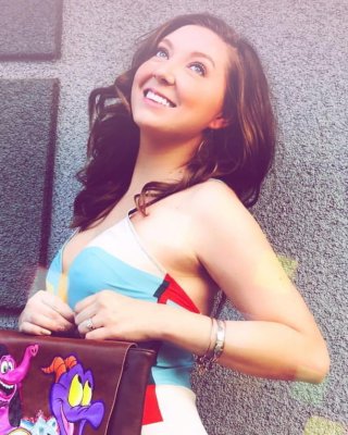 メーガンの再投稿された露出度の高いブードゥーア写真
 #94867805