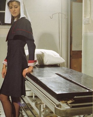 Freche Krankenschwester
 #95685962
