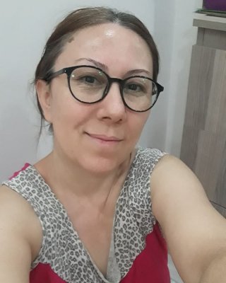Coroa gostosa
 #95081736