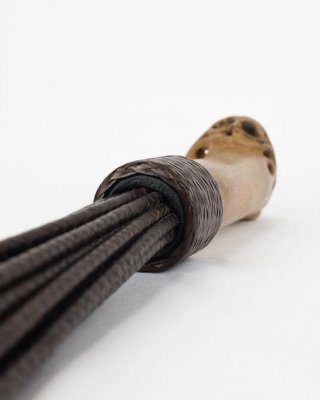 Morion Wood Flogger