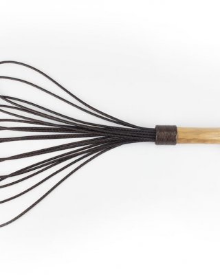 Morion Wood Flogger