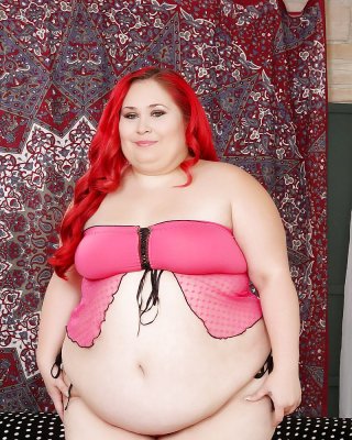 Sexy redhead plumper Jayden Heart looking hot #107093243