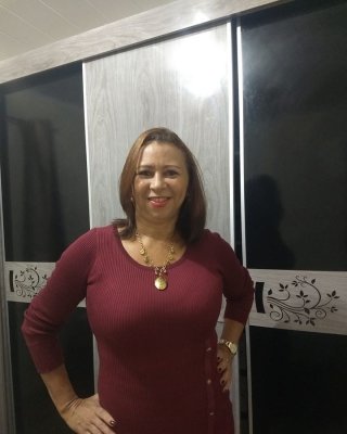 BRAZILIAN BUSTY MILF