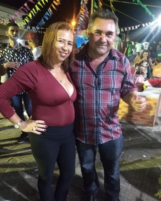 BRAZILIAN BUSTY MILF