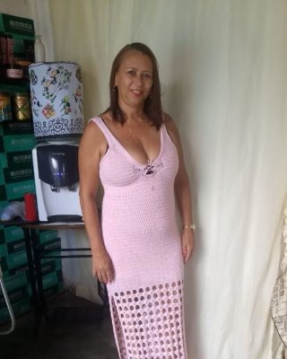 BRAZILIAN BUSTY MILF