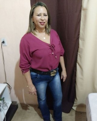 BRAZILIAN BUSTY MILF