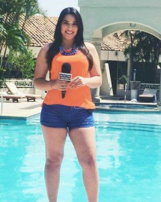 Carolina lanza honduras
 #105864993