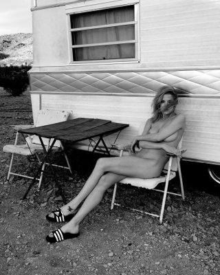 Ashley smith nackt fotos
 #79506022