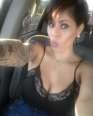 BANGING BUSTY SEXY MILF