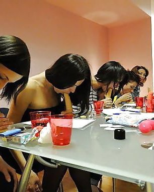 2 nur ausgewählte FKK-Amateure amadoras also nudista ok
 #101106628